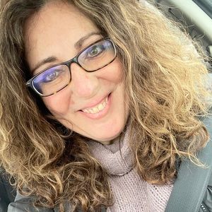 Meet your Posher, Jen